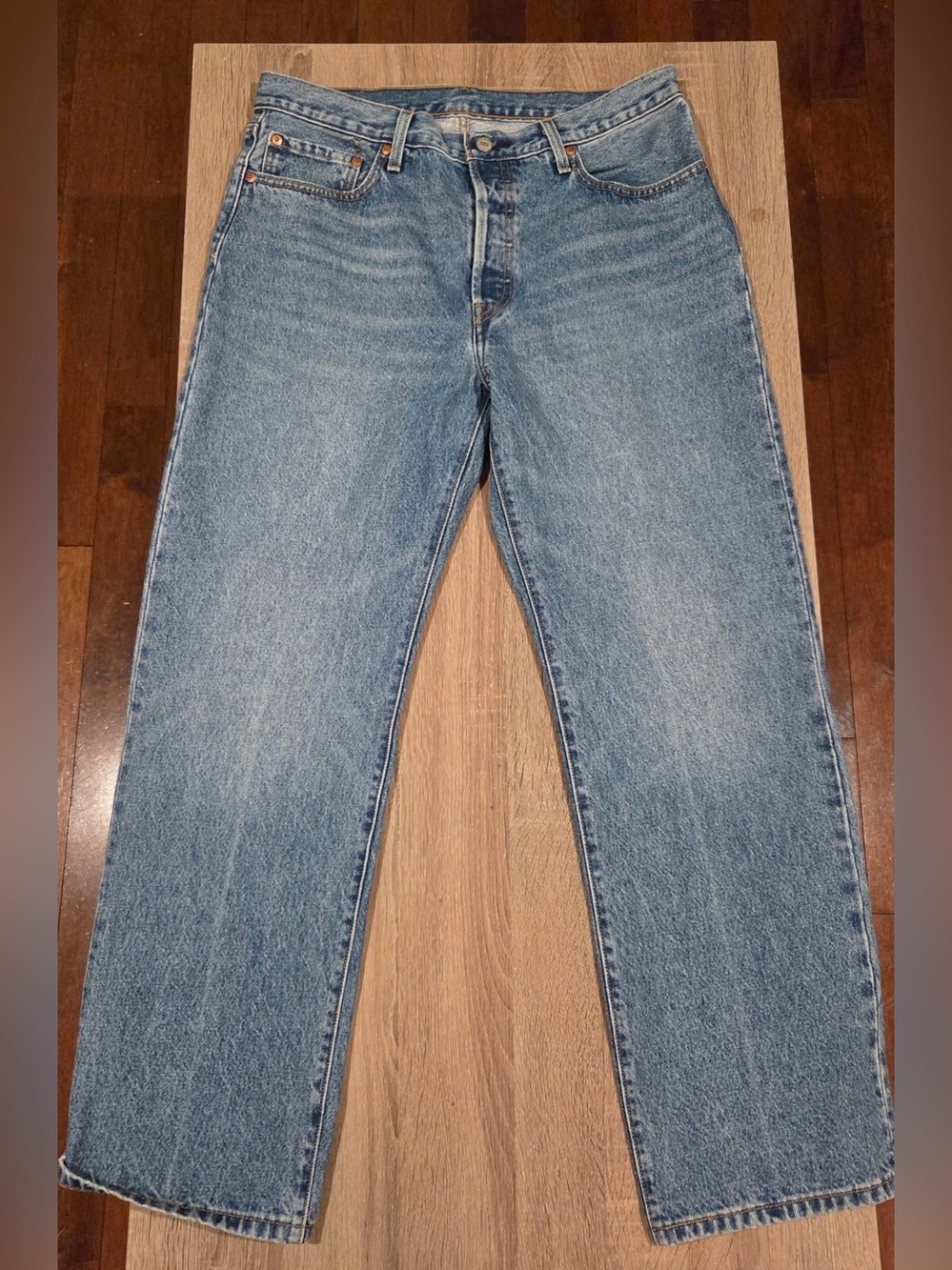 Levi's Premium 501 '90s Medium Wash Straight Leg Jeans (Size 31)